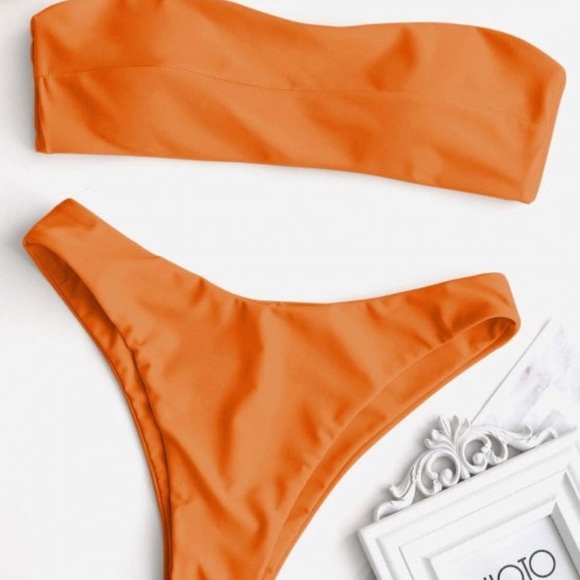 Knotted Bandeau Kini set in bright orange 🧡 - Picture 2 of 4